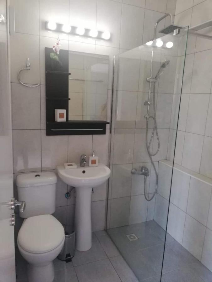 Cozy 1 Bedroom Apartment Close To The Beach Paphos Eksteriør billede